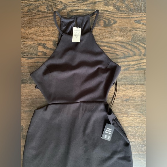 Express Body Contour High-Neck Cutout Sheath Dress - Picture 7 of 8